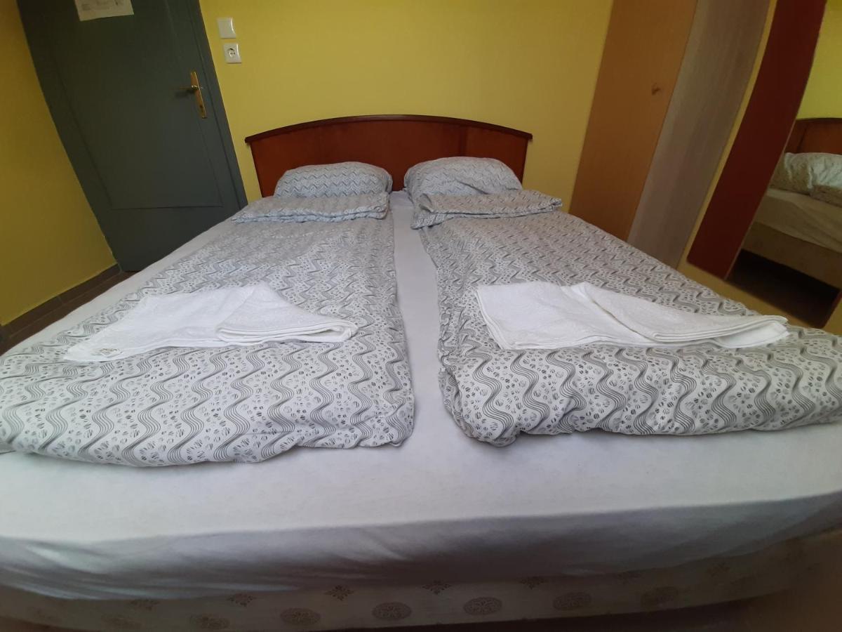 Retro Hotel Merid Zamárdi Zewnętrze zdjęcie
